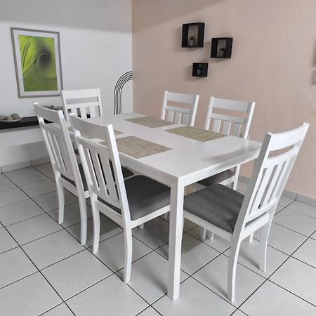Anthea Gardens - Cosy Condo Paphos ภายนอก รูปภาพ