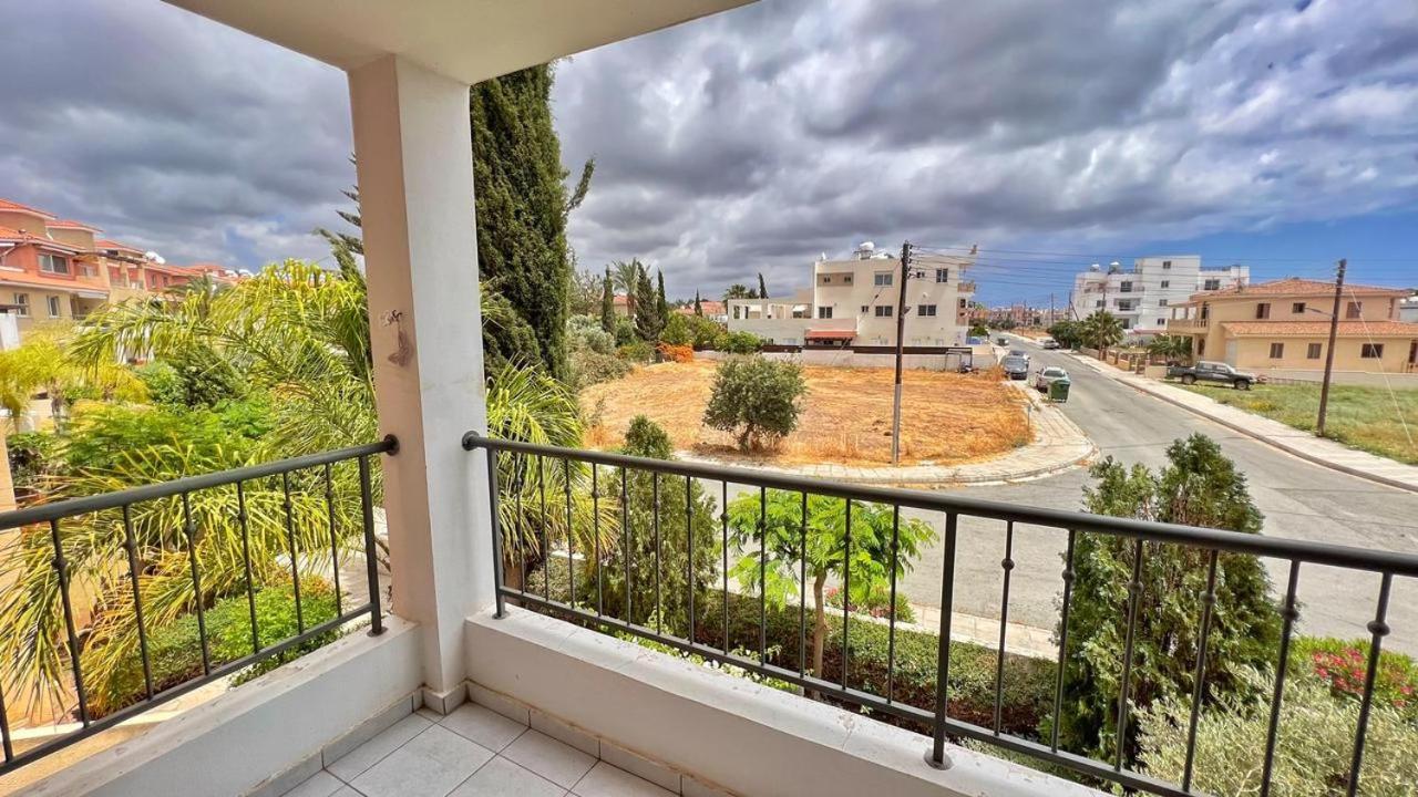 Anthea Gardens - Cosy Condo Paphos ภายนอก รูปภาพ