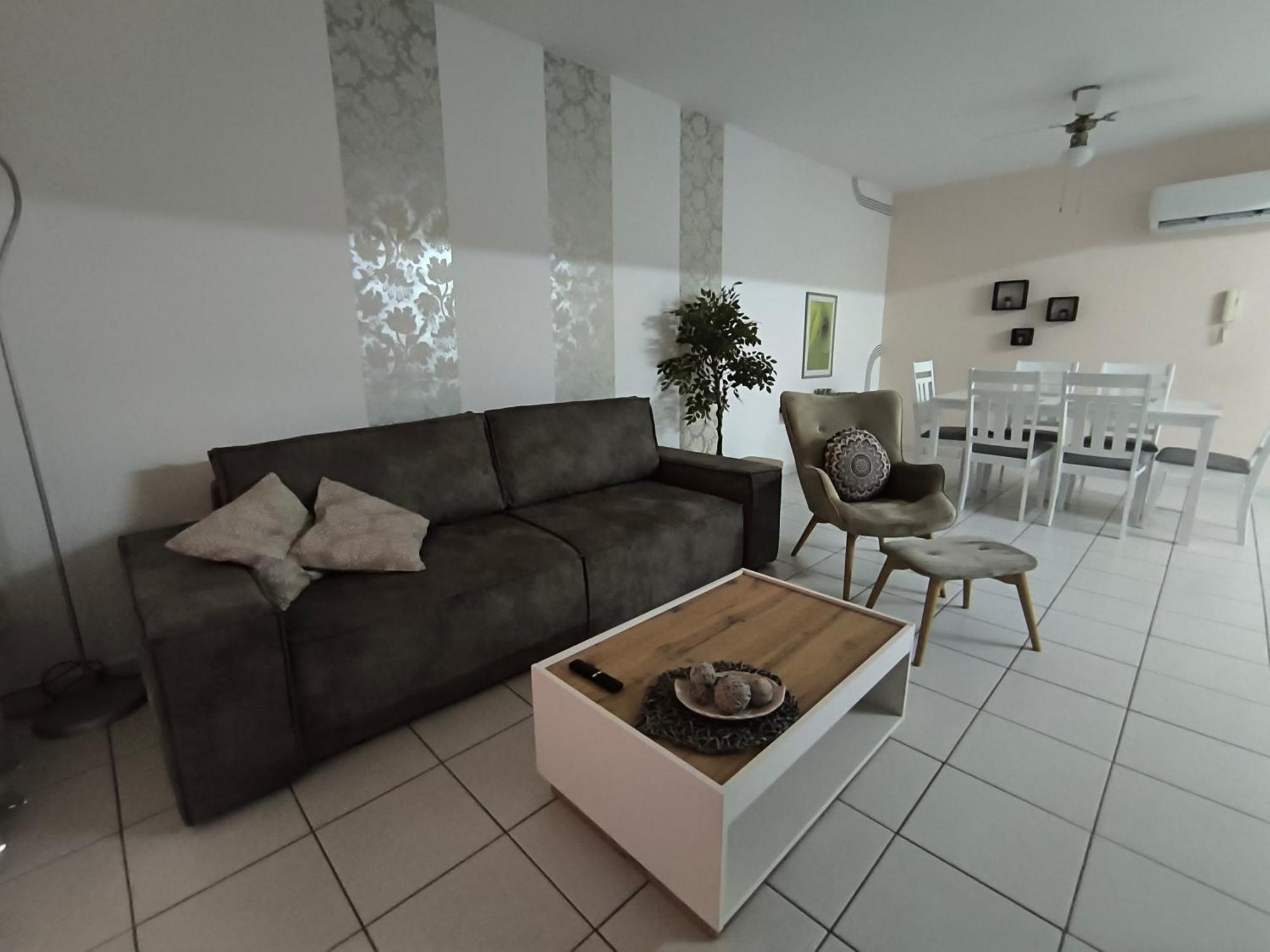 Anthea Gardens - Cosy Condo Paphos ภายนอก รูปภาพ